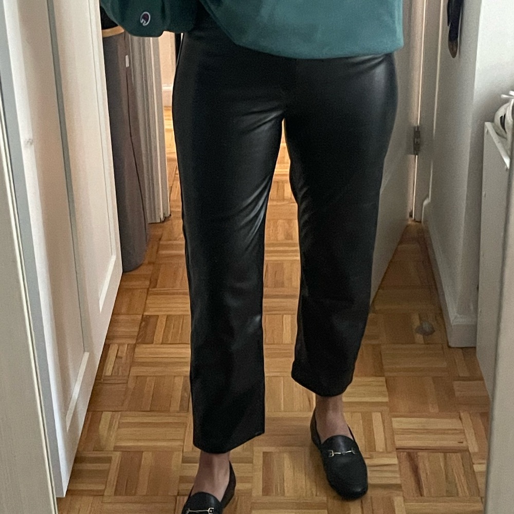 A&F Vegan Leather Ankle Straight Pant - Picture 12 of 12